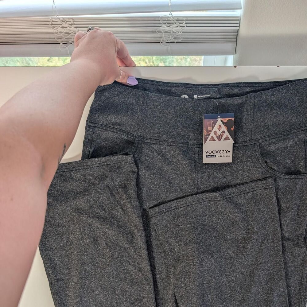 Unbranded Women's Grey and Black Leggings